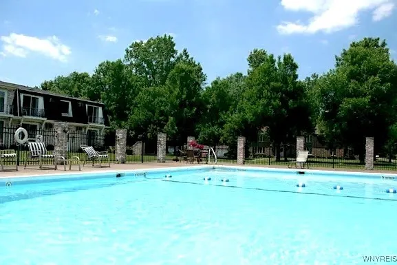 $1,275 | 139 Peppertree Drive, Amherst, NY 14228