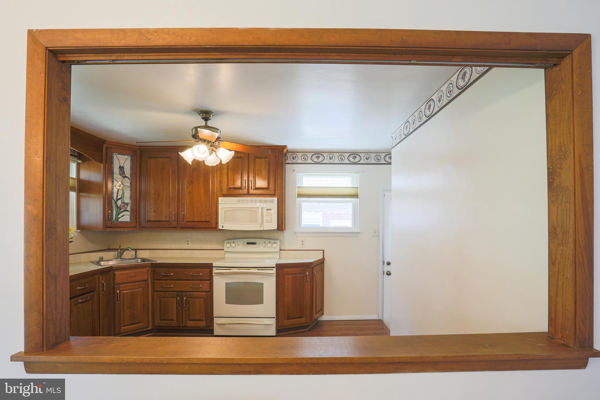 9656 Dundawan Road Baltimore, MD 21236 - Photo 11 of 36 Kitchen
