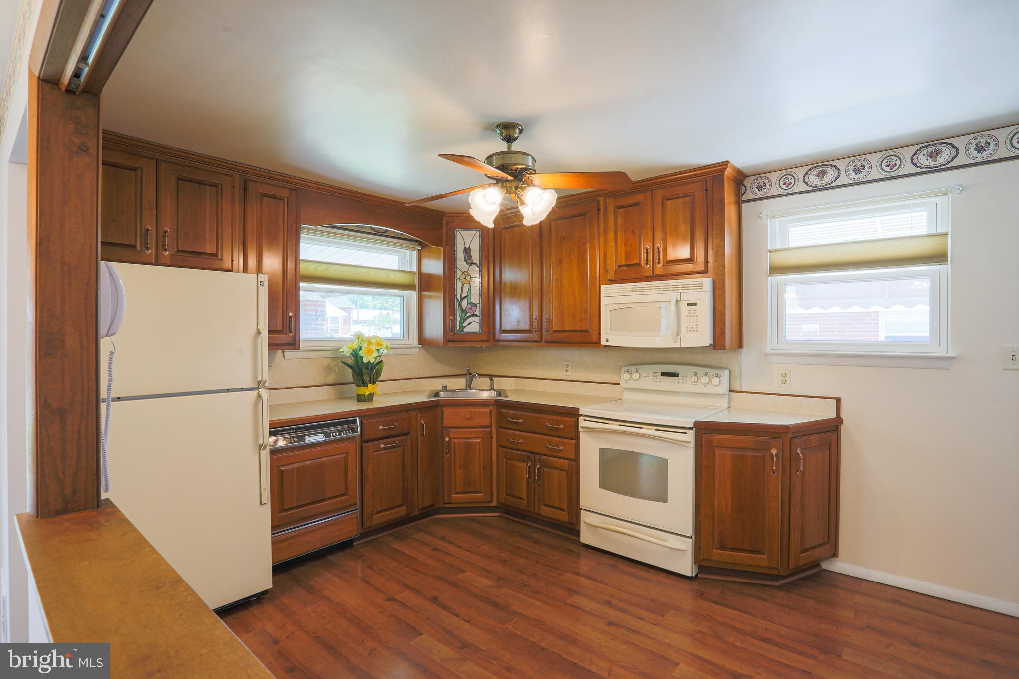 9656 Dundawan Road Baltimore, MD 21236 - Photo 12 of 36 Kitchen