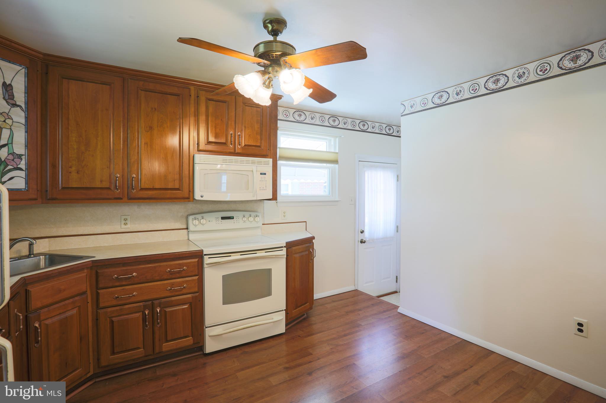 9656 Dundawan Road Baltimore, MD 21236 - Photo 13 of 36 Kitchen