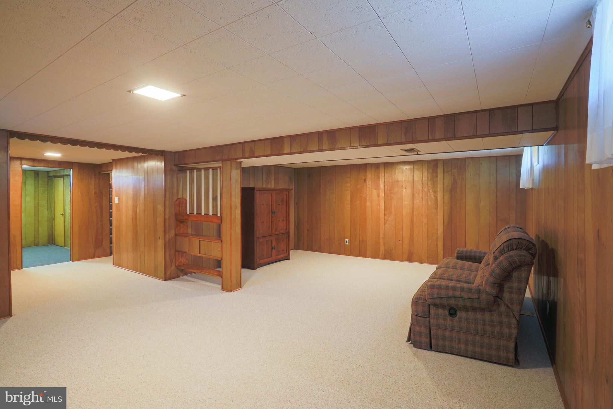 9656 Dundawan Road Baltimore, MD 21236 - Photo 24 of 36 Family Room