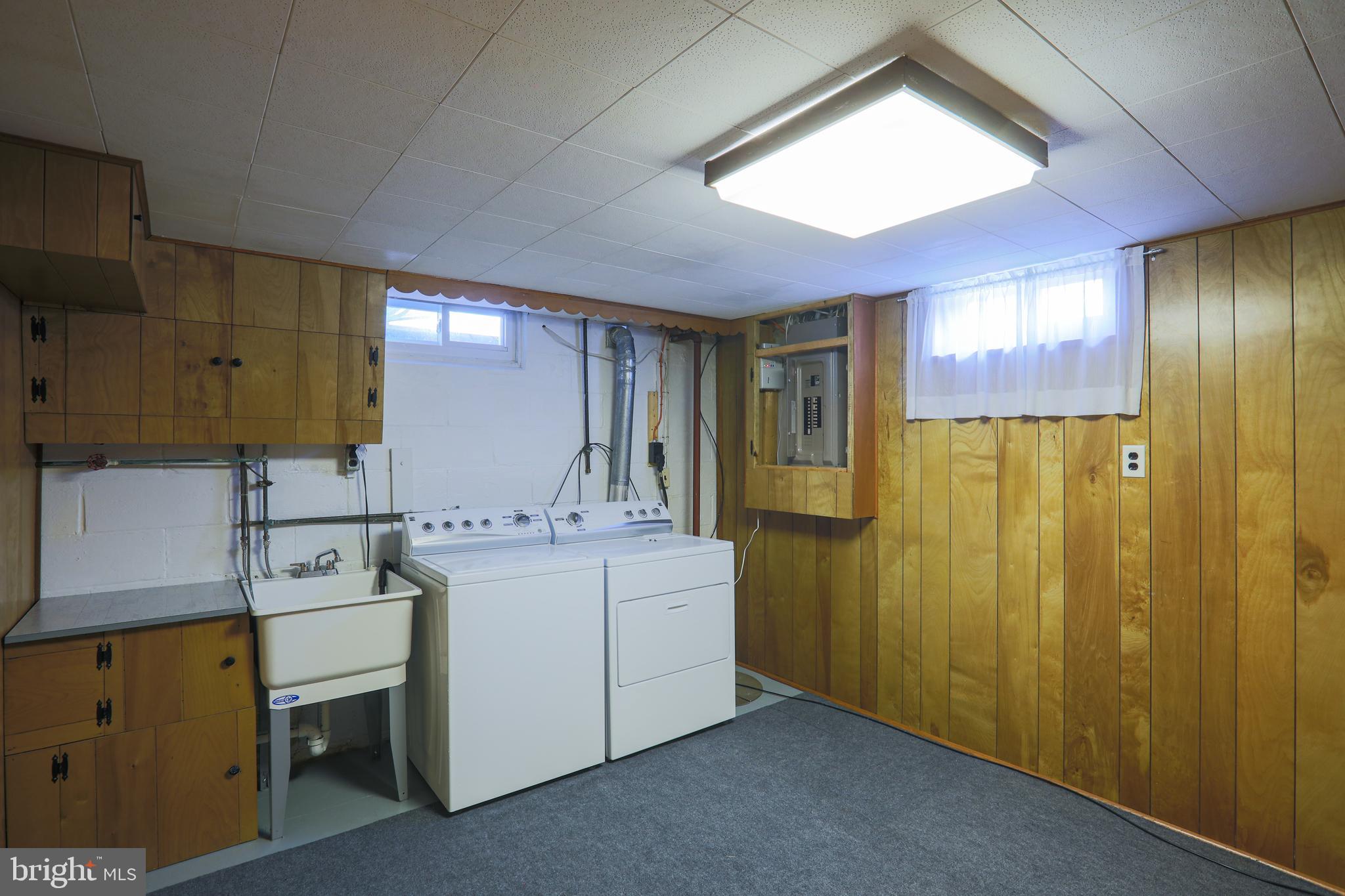 9656 Dundawan Road Baltimore, MD 21236 - Photo 30 of 36 Laundry Room