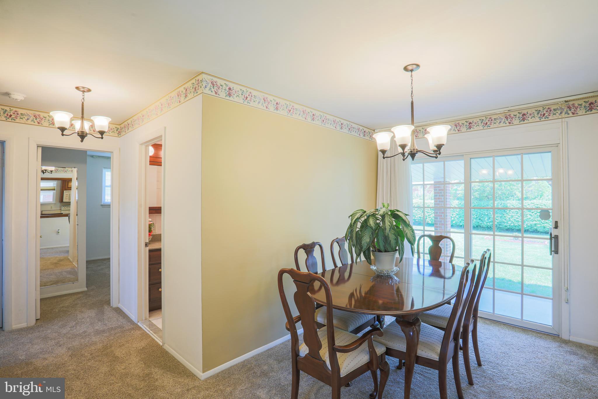 9656 Dundawan Road Baltimore, MD 21236 - Photo 9 of 36 Dining Room