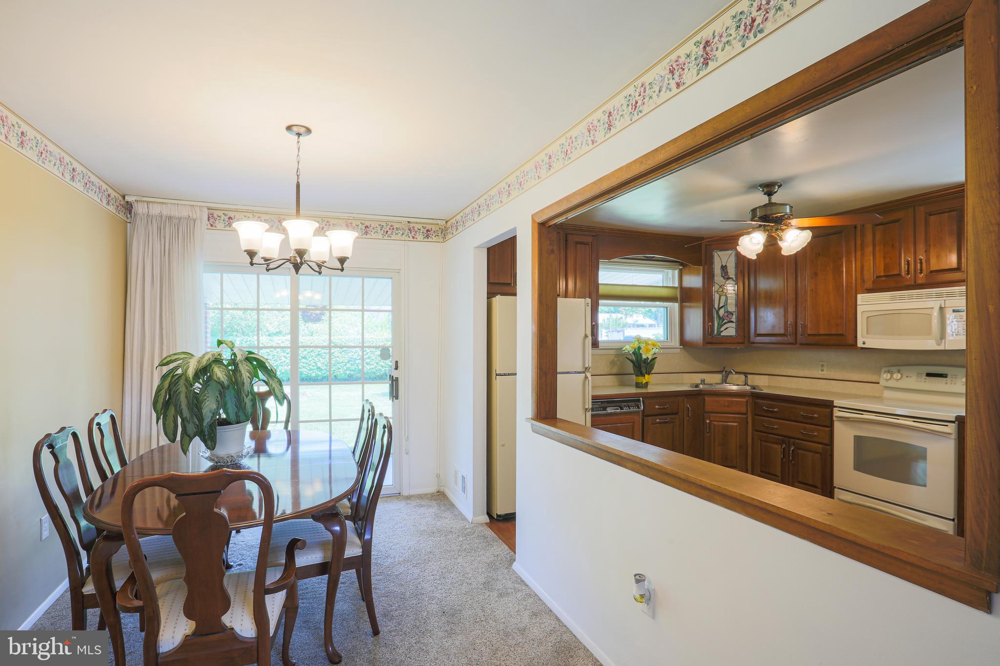 9656 Dundawan Road Baltimore, MD 21236 - Photo 10 of 36 Dining Room