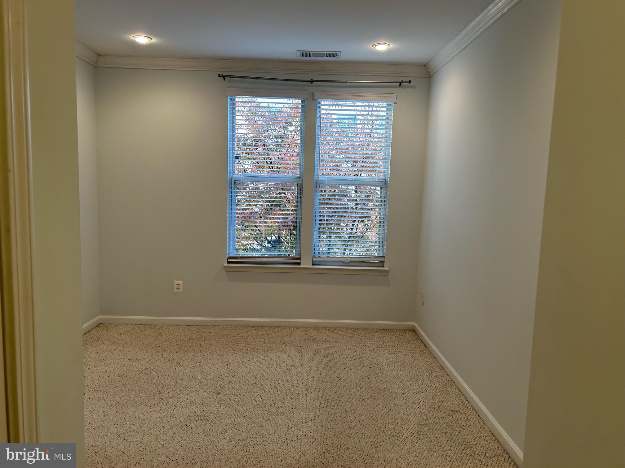 12000 Market Street, Unit 324 Reston, VA 20190 - Photo 6 of 10