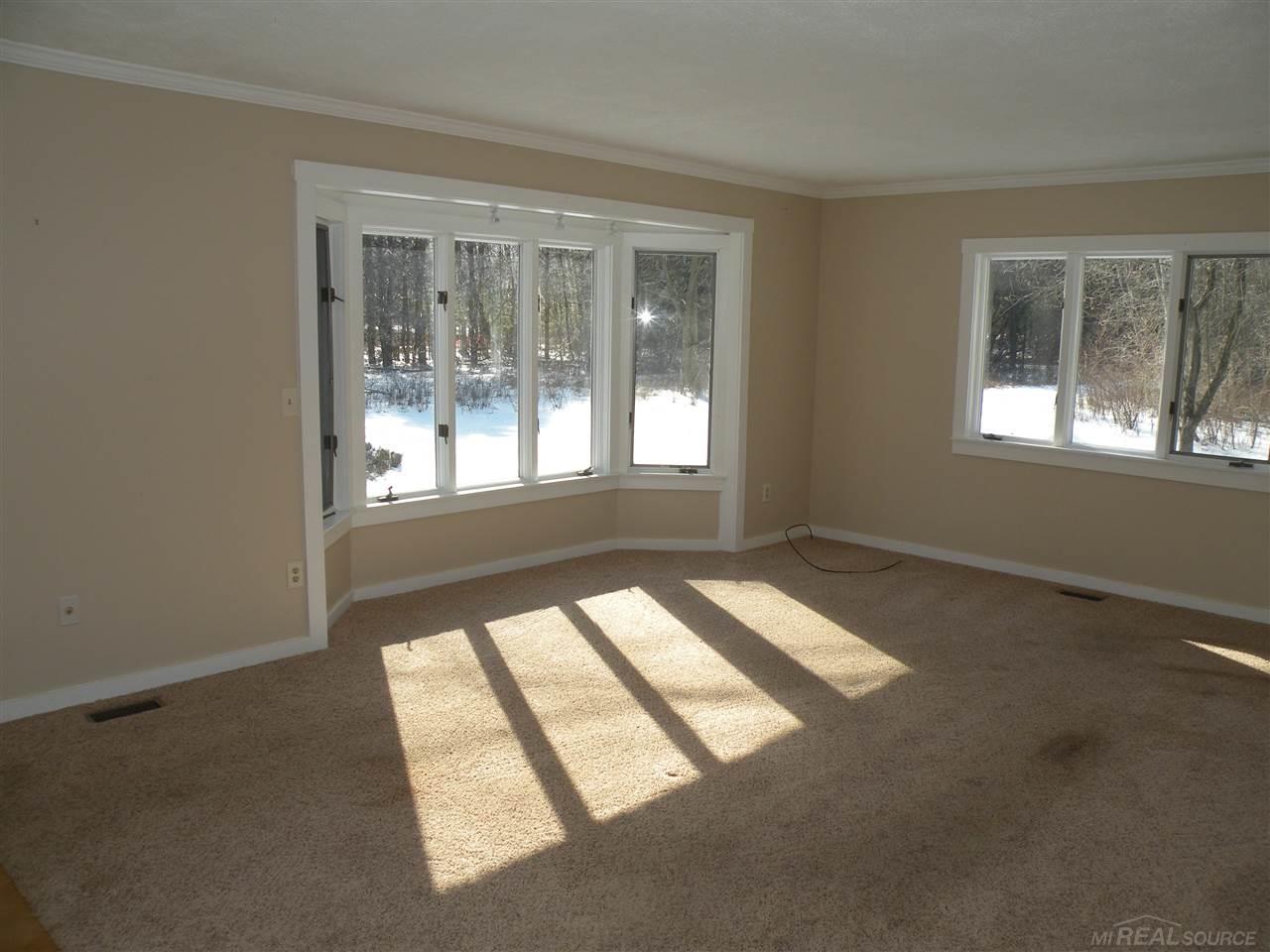 4818 Lakeshore Road Lexington, MI 48450 - Photo 14 of 30 31371204-14.JPG
