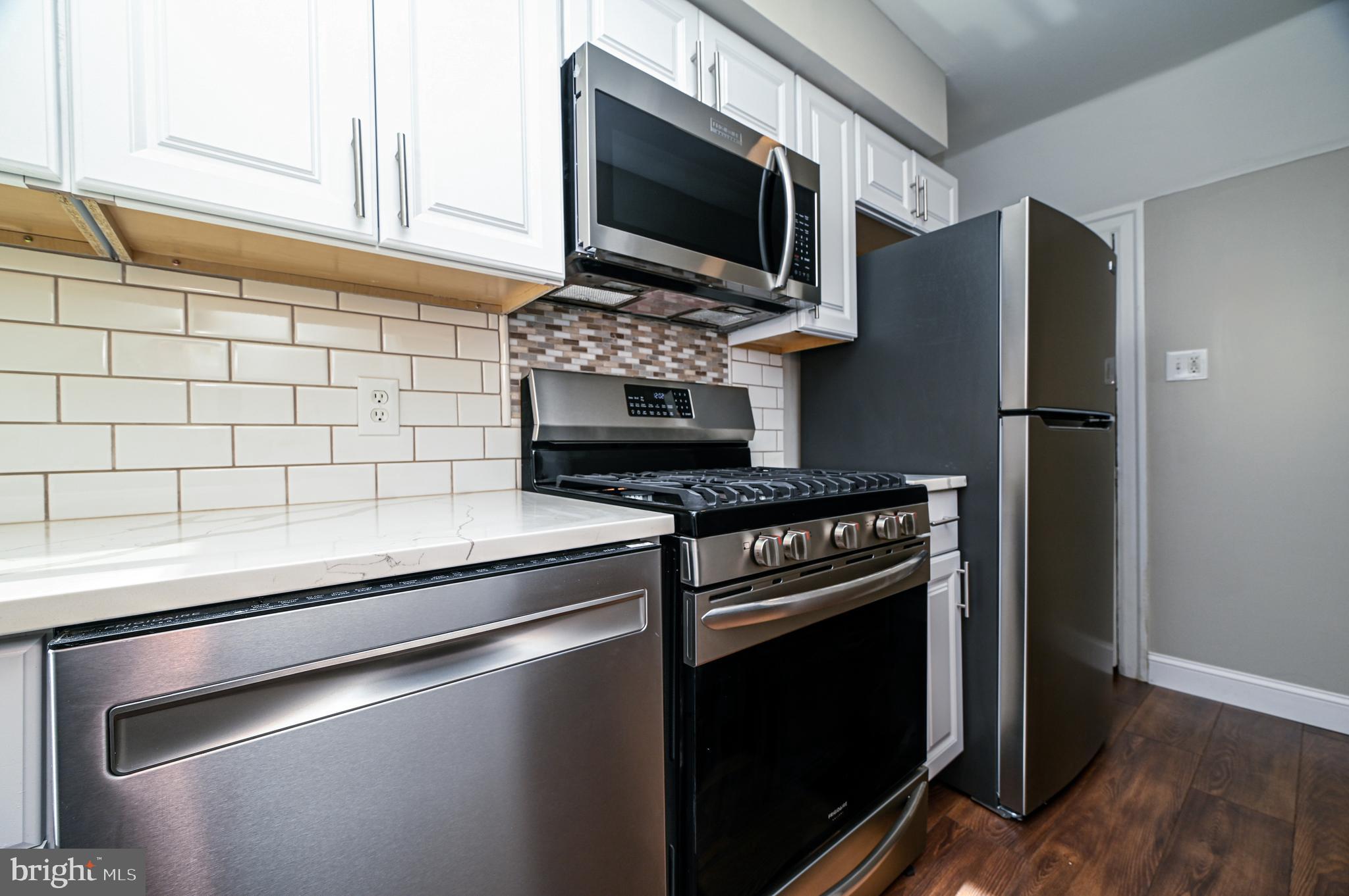 7158 Radbourne Road Upper Darby, PA 19082 - Photo 8 of 28 Brand new cabinets!