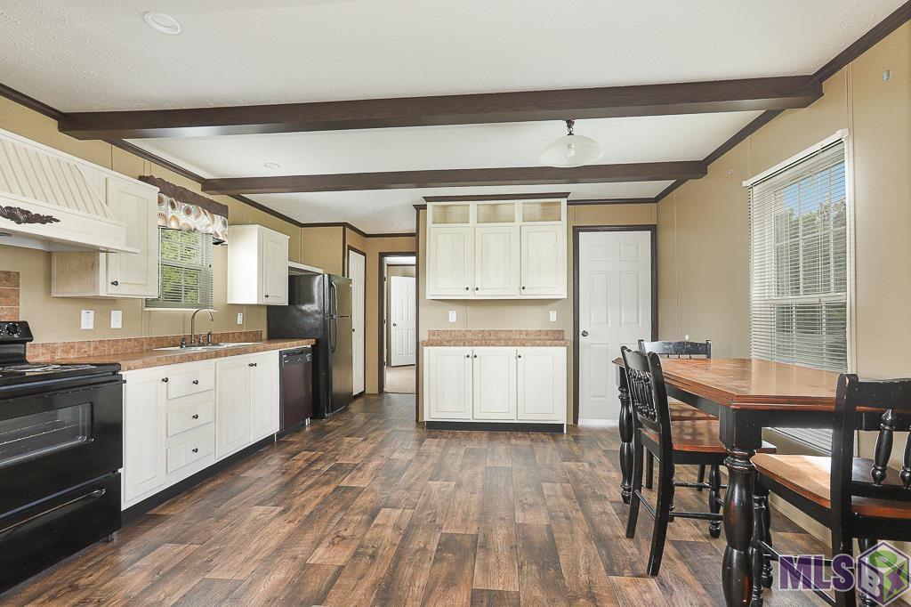 11440 Beco Road St. Amant, LA 70774 - Photo 3 of 18