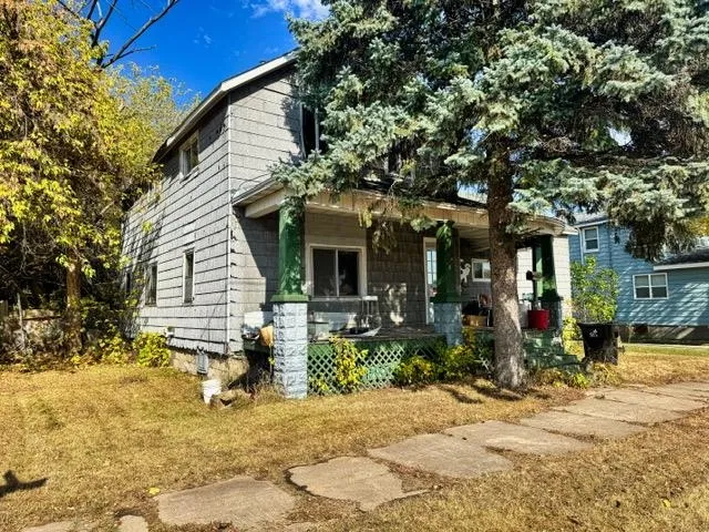 $34,900 | 1312 27th Avenue, Menominee, MI 49858