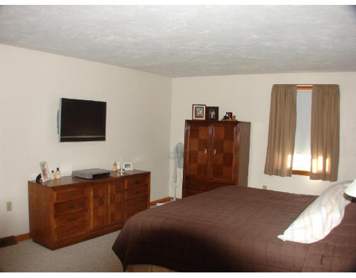 18 Christopher Road, Unit L Randolph, MA 02368 - Photo 6 of 12 Gallery Image 6