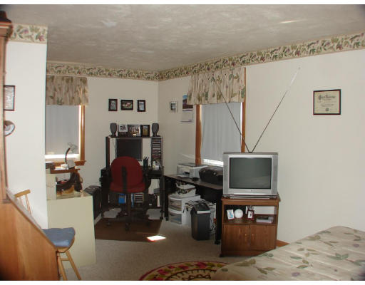 18 Christopher Road, Unit L Randolph, MA 02368 - Photo 7 of 12 Gallery Image 7