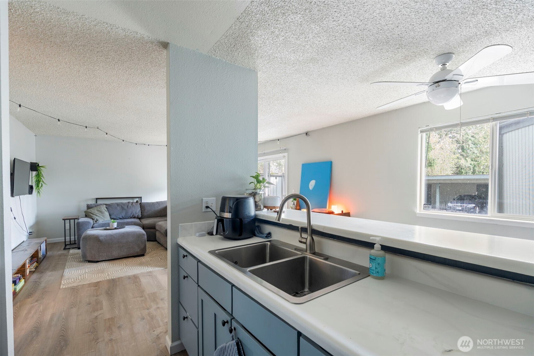 1003 South 308th Street, Unit 9 Federal Way, WA 98003 - Photo 4 of 19