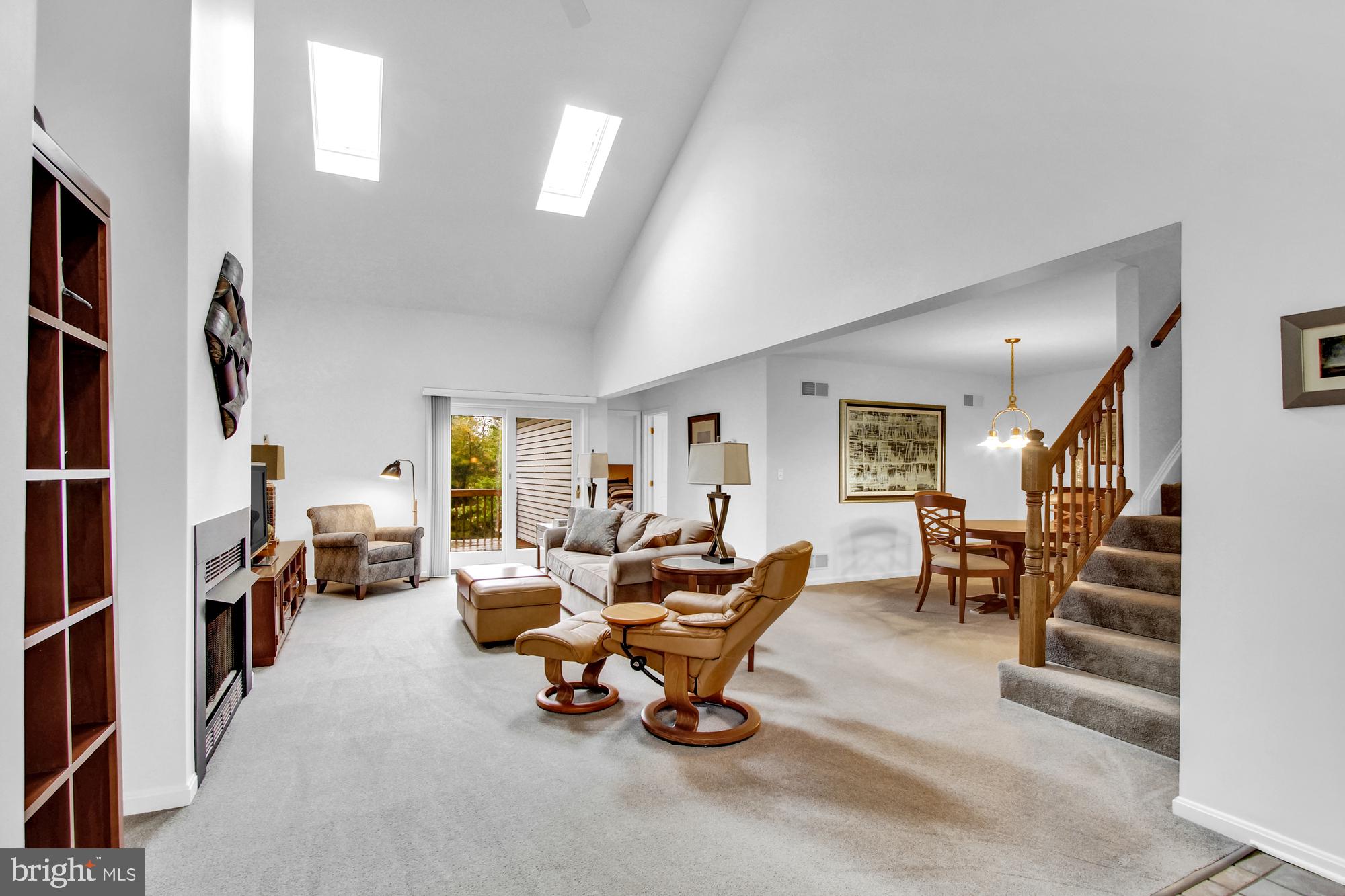 371 Tri Hill Road, Unit 6 York, PA 17403 - Photo 3 of 28 Gallery Image 3