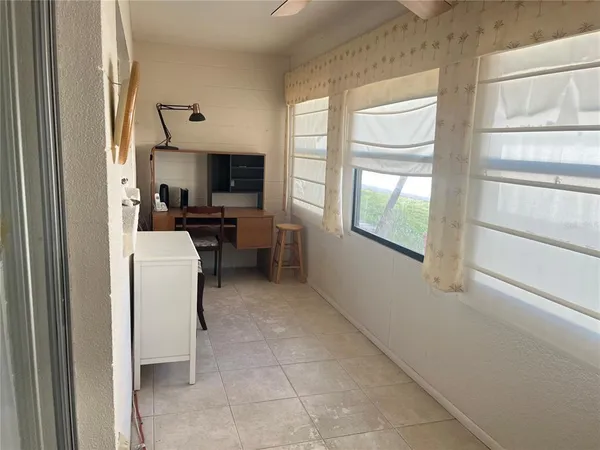 $1,300 | 655 Park Circle, Bradenton, FL 34207