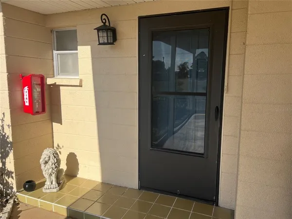 $1,300 | 655 Park Circle, Bradenton, FL 34207