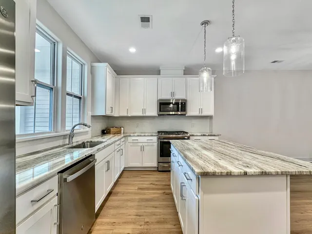 $2,250 | 260 Symphony Avenue, Summerville, SC 29486