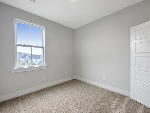 $2,250 | 260 Symphony Avenue, Summerville, SC 29486