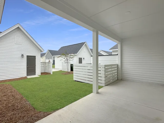 $2,250 | 260 Symphony Avenue, Summerville, SC 29486