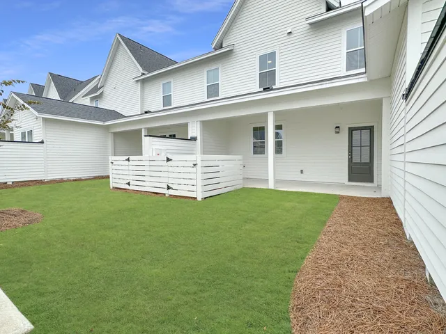 $2,250 | 260 Symphony Avenue, Summerville, SC 29486