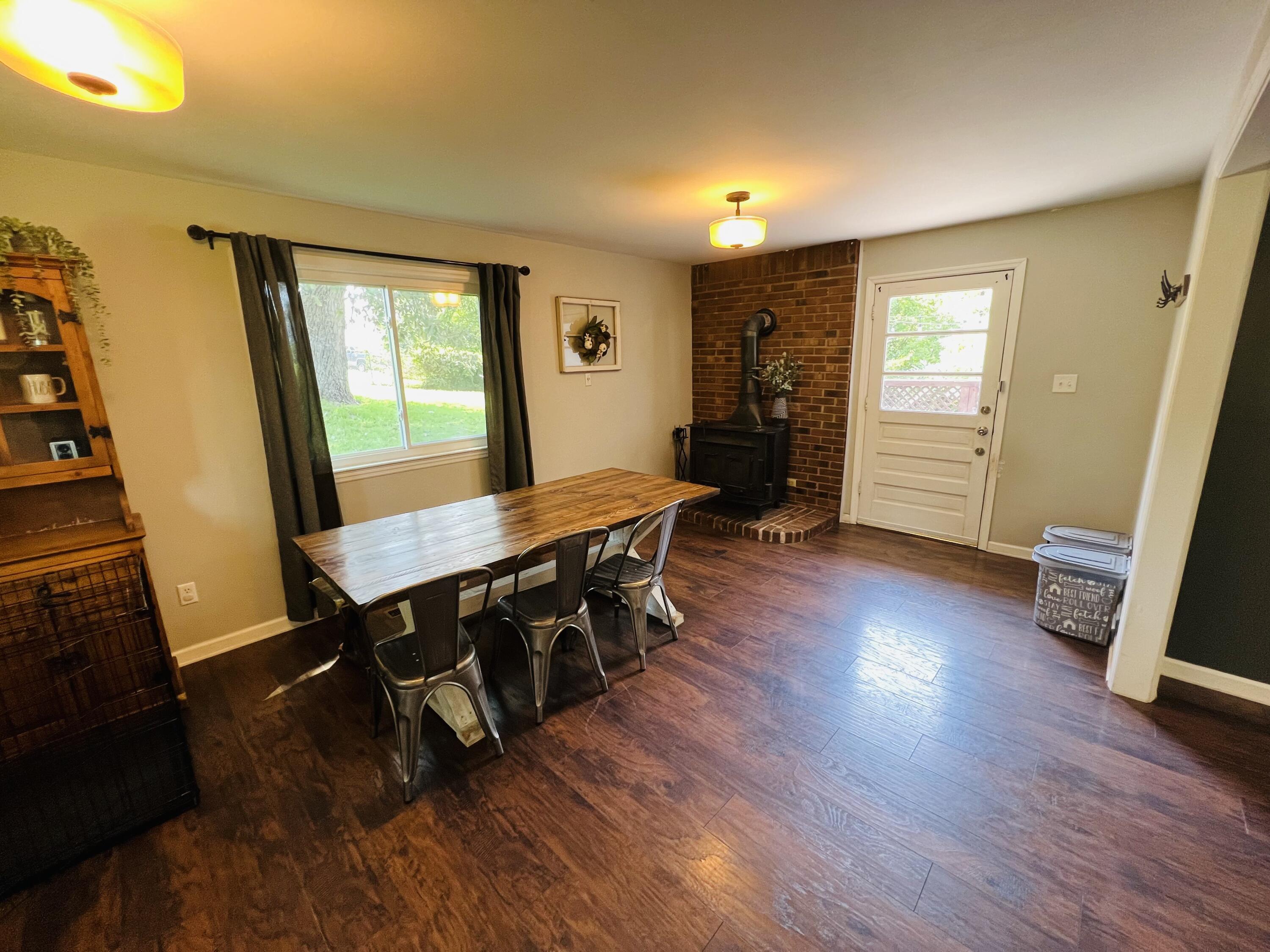 733 Holcomb Road Ringgold, GA 30736 - Photo 12 of 43 dining room