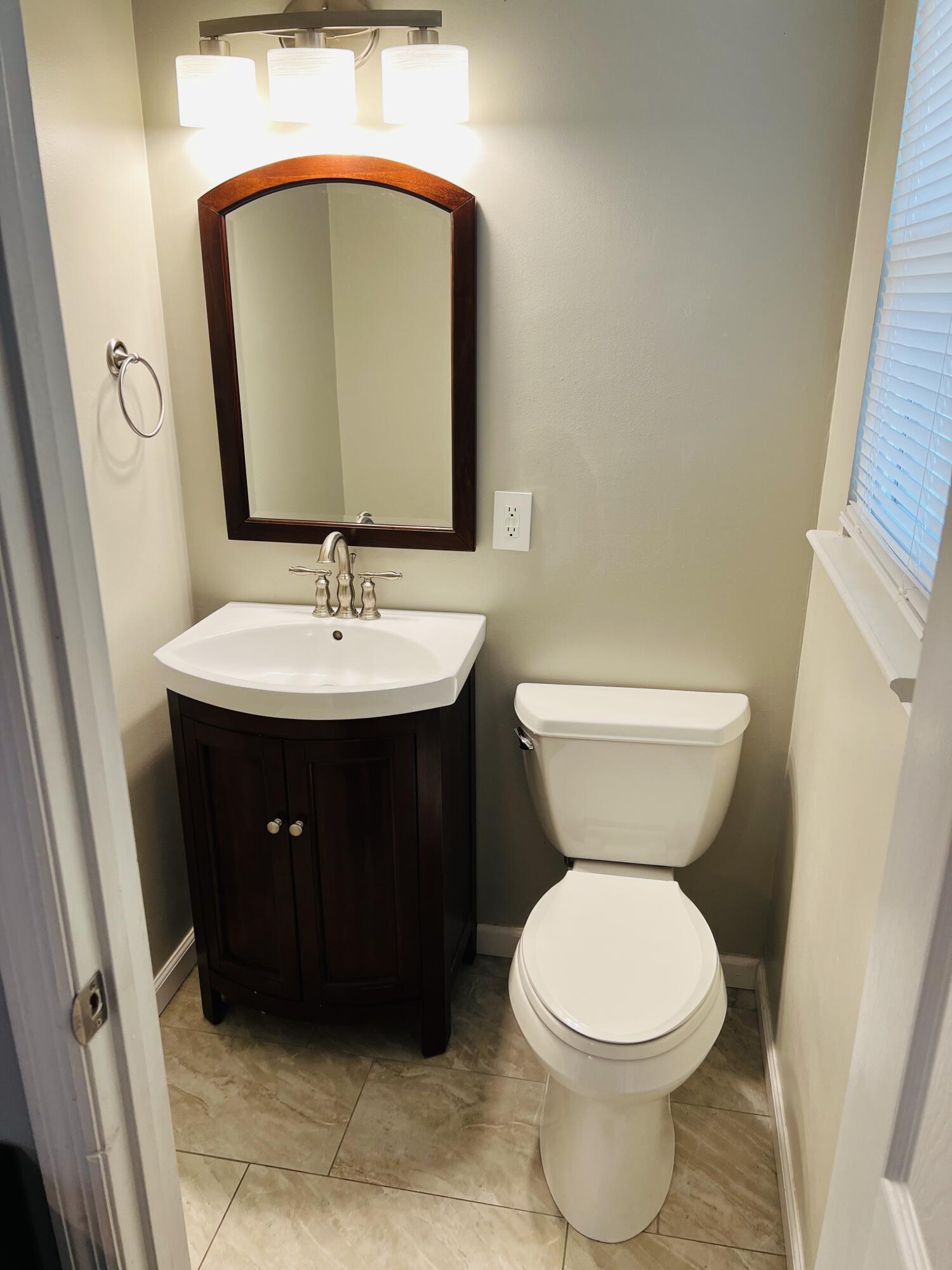 733 Holcomb Road Ringgold, GA 30736 - Photo 24 of 43 ensuite half bath