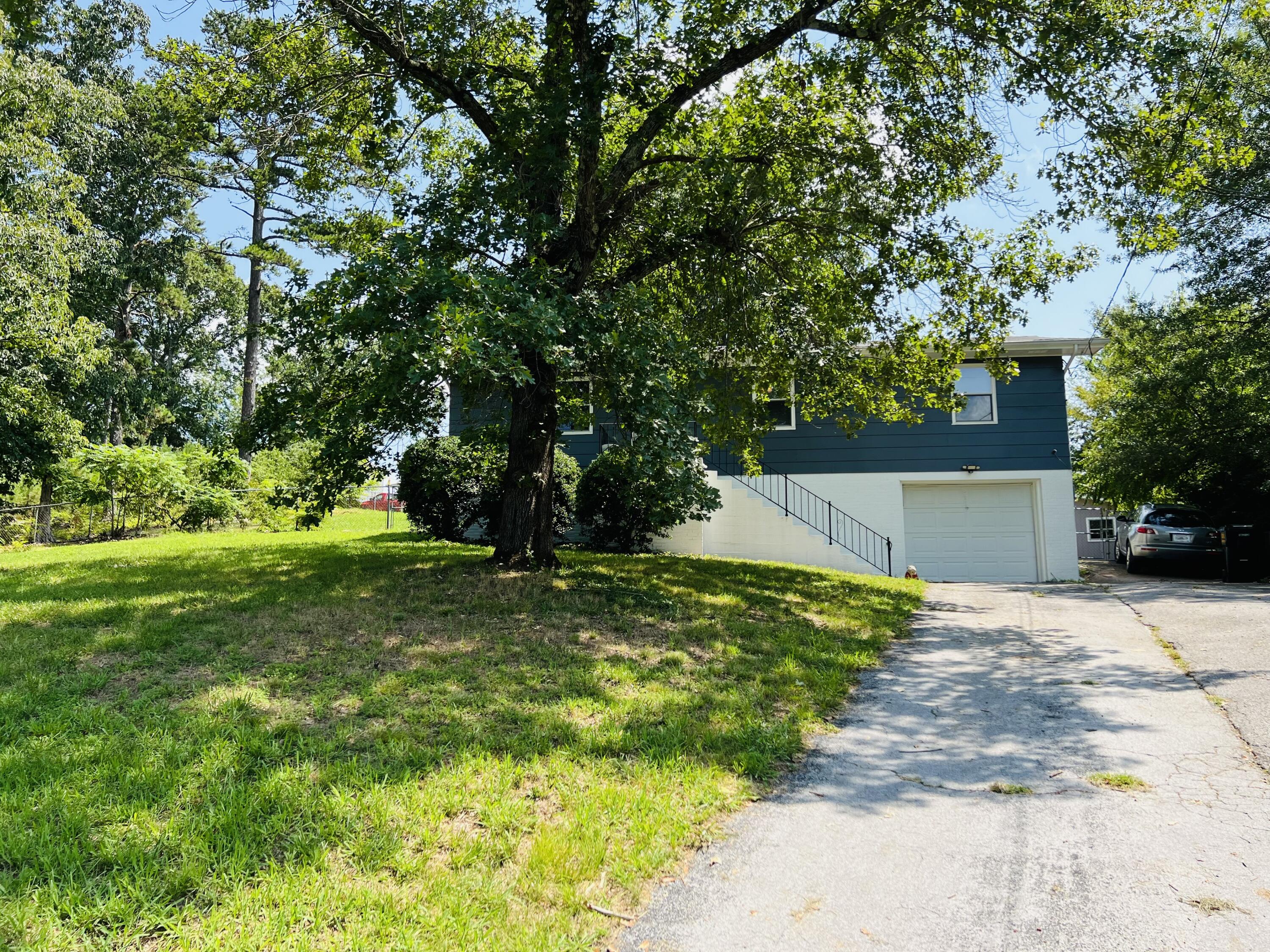 733 Holcomb Road Ringgold, GA 30736 - Photo 3 of 43 front view from driveway