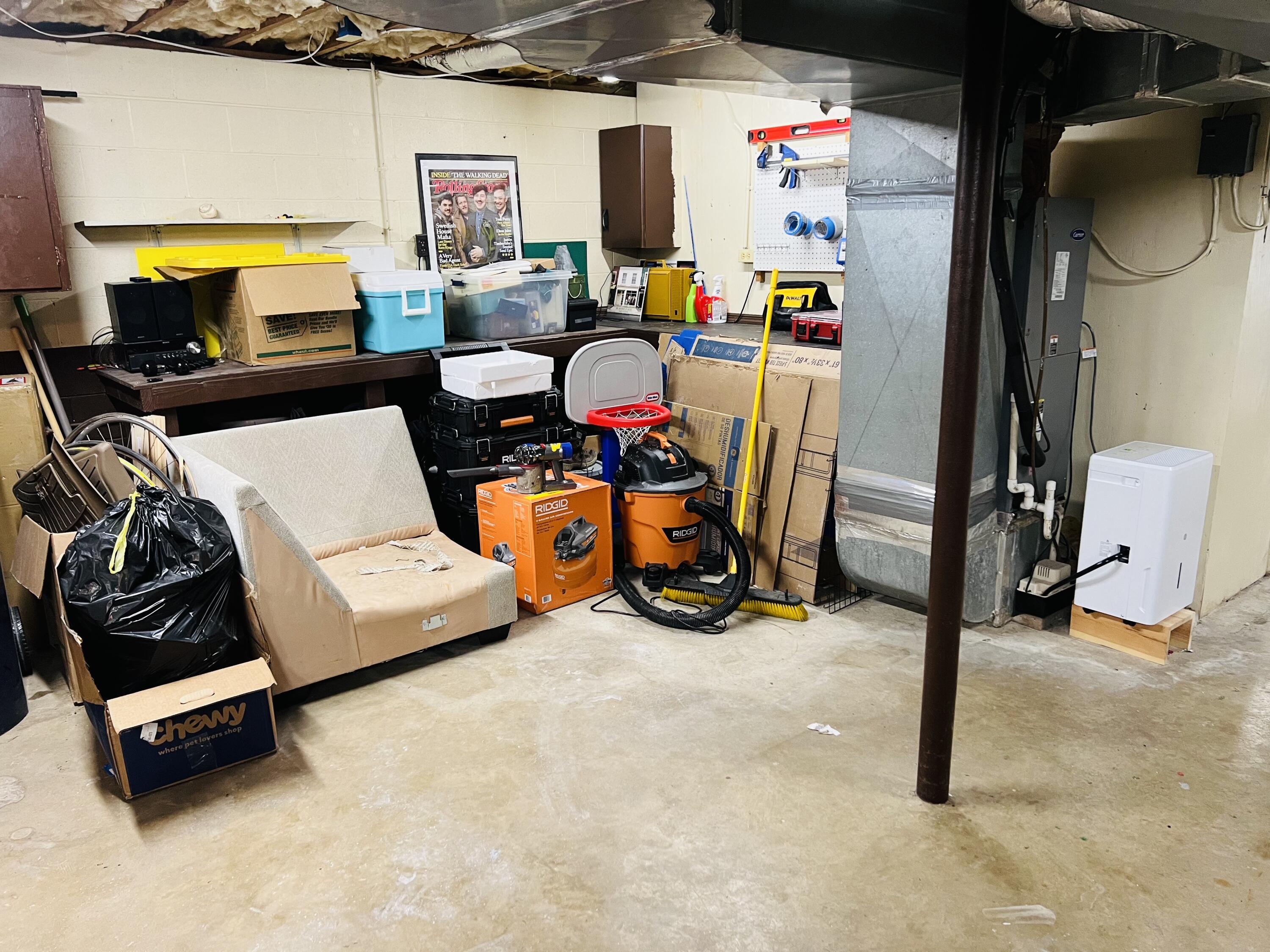 733 Holcomb Road Ringgold, GA 30736 - Photo 32 of 43 workbench and more basement space