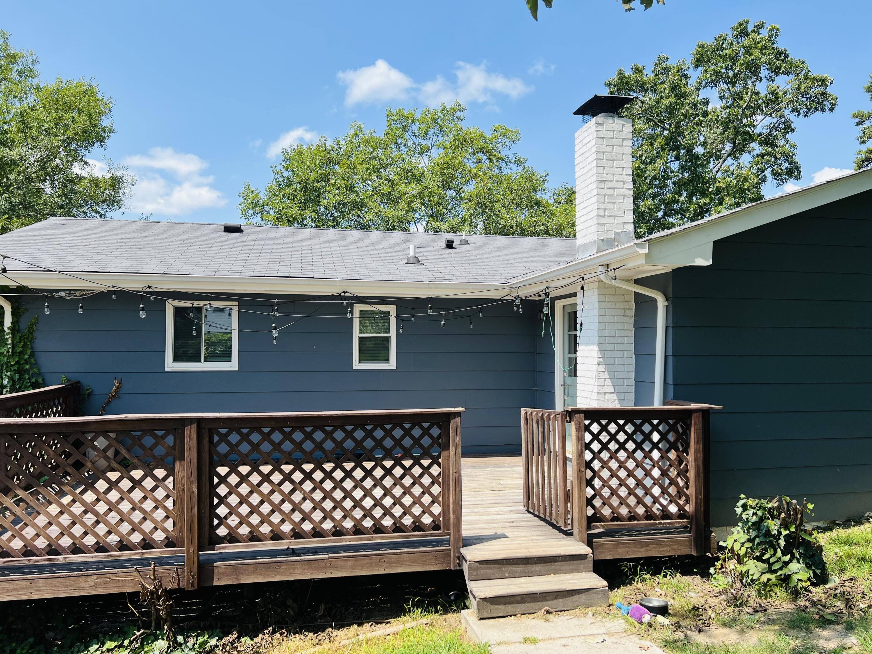 733 Holcomb Road Ringgold, GA 30736 - Photo 33 of 43 back deck
