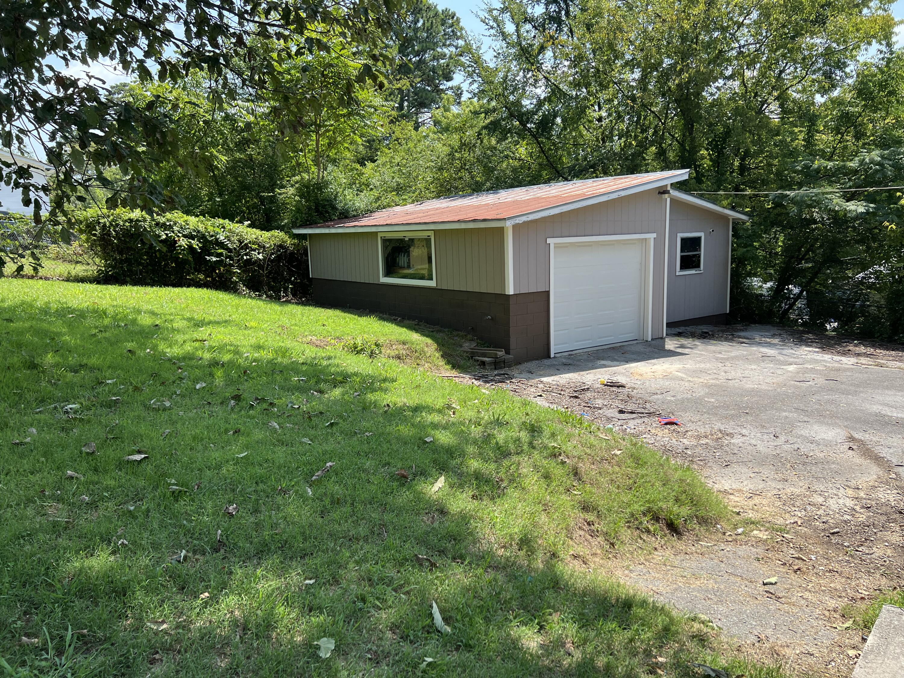 733 Holcomb Road Ringgold, GA 30736 - Photo 37 of 43 IMG_3880