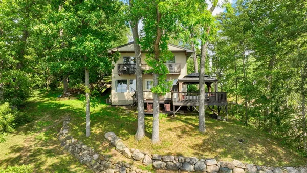 $435,000 | 192 Eastshore Drive, Jerome, MI 49249