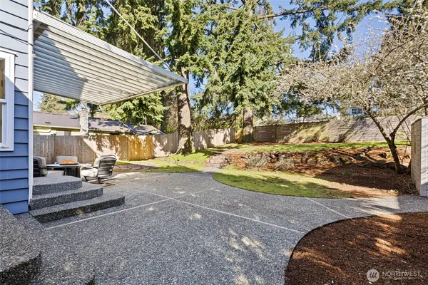 $1,099,000 | 12046 12th Avenue Northeast, Seattle, WA 98125