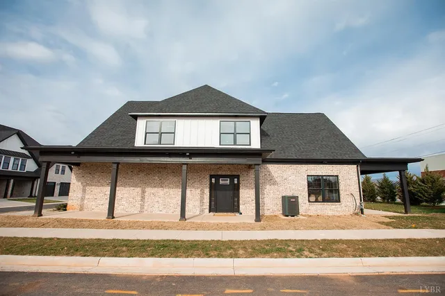 $425,000 | 91-lot 91-lot South Westyn Loop, Forest, VA 24551