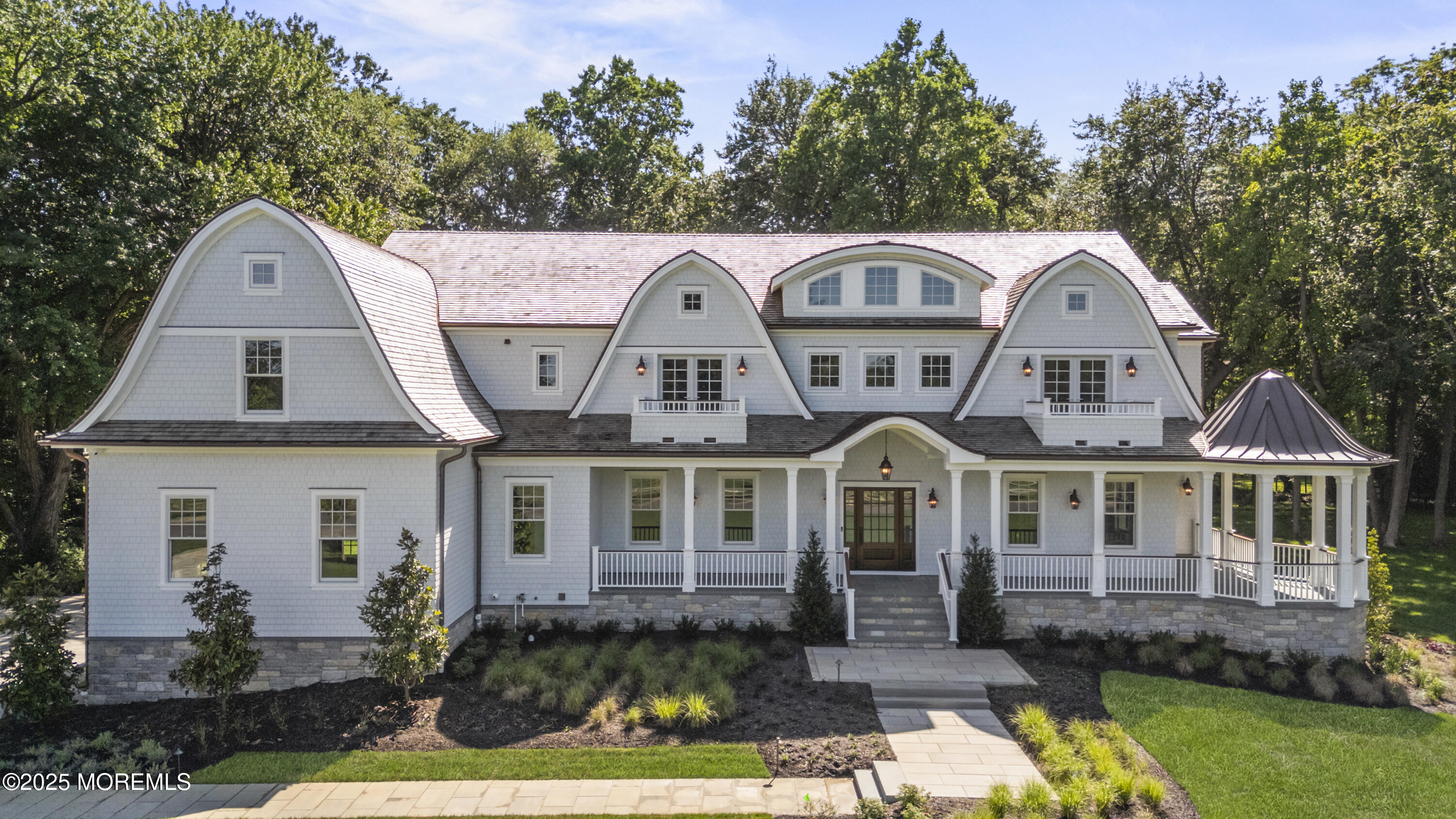 4 Club Way Rumson, NJ 07760 - Photo 2 of 79 a front view of house with yard and green space
