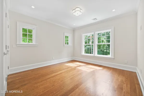$5,950,000 | 4 Club Way, Rumson, NJ 07760