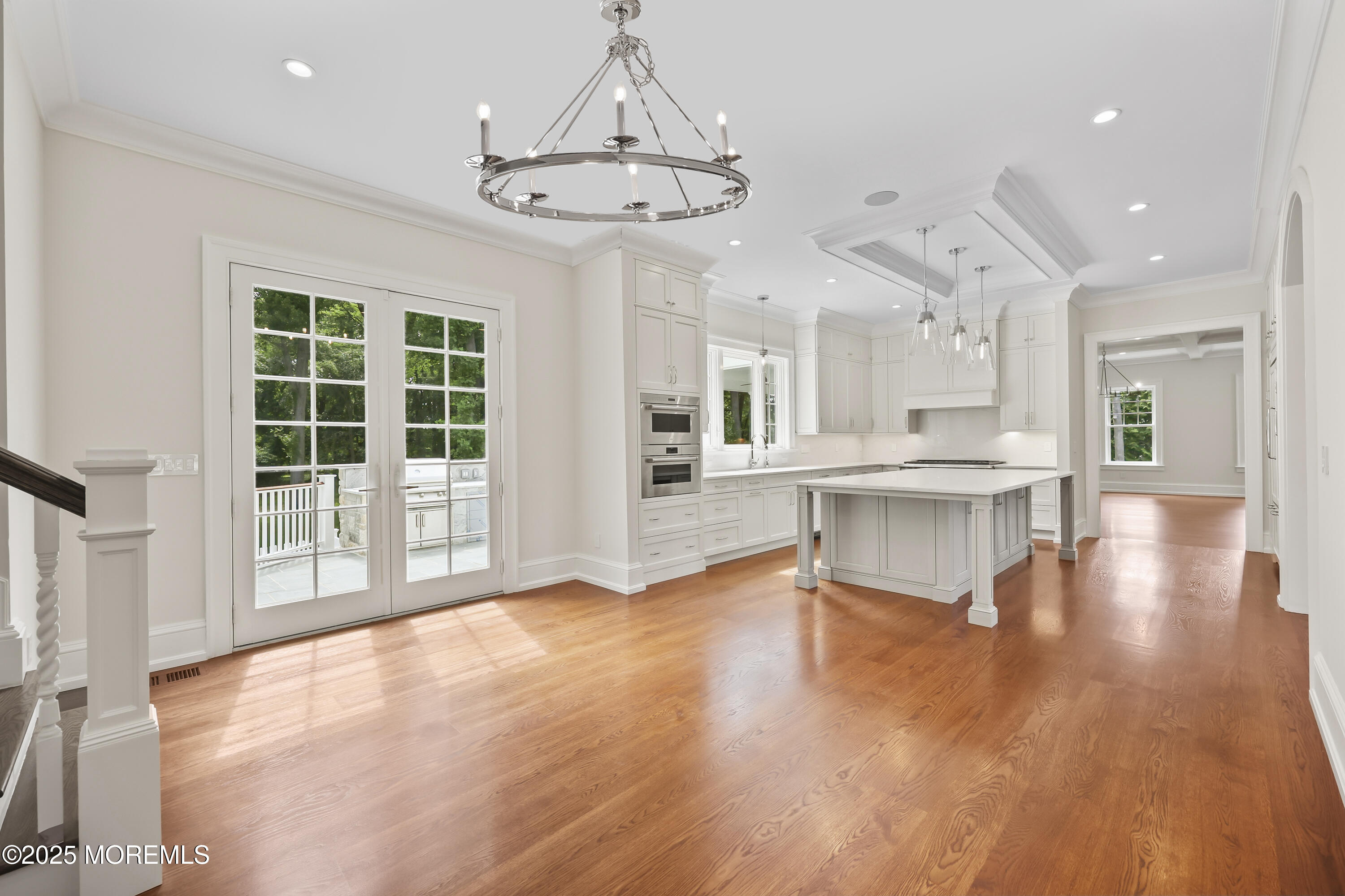 4 Club Way Rumson, NJ 07760 - Photo 8 of 79 a view of an empty room and window