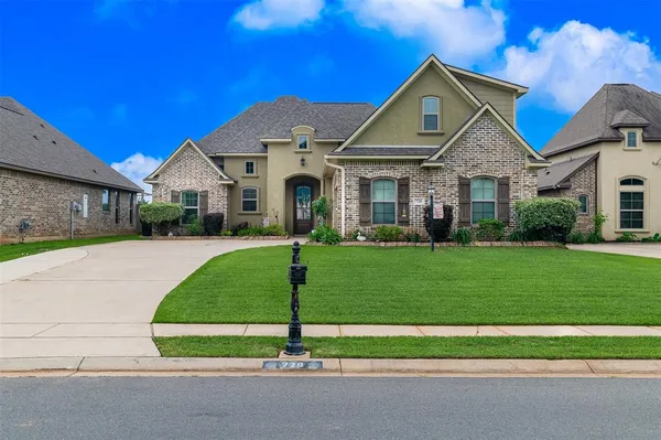 $364,900 | 720 Fir Wood Lane, Haughton, LA 71037