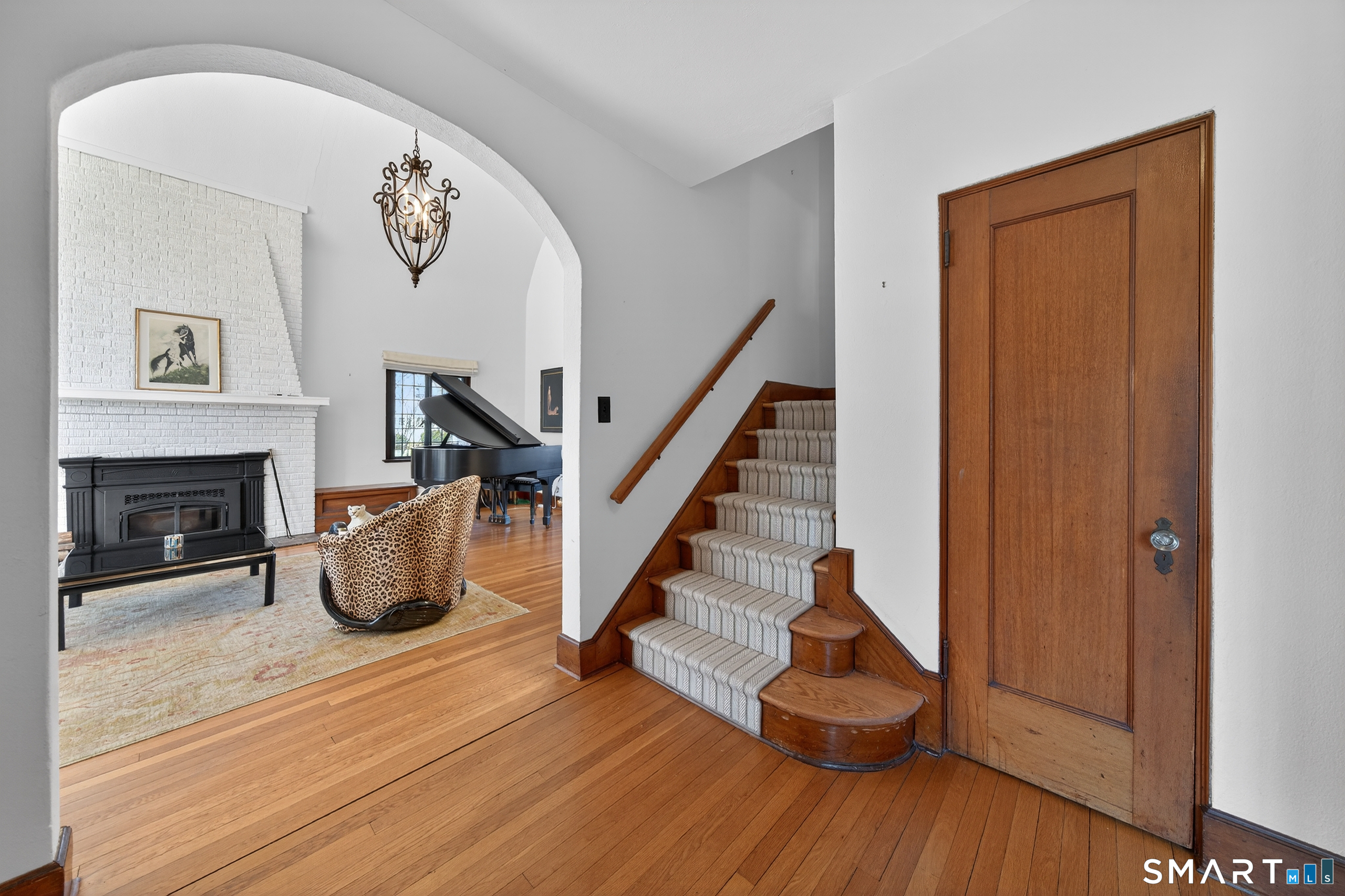 80 Santa Fe Avenue Hamden, CT 06517 - Photo 17 of 28 a view of entryway and hall with wooden floor