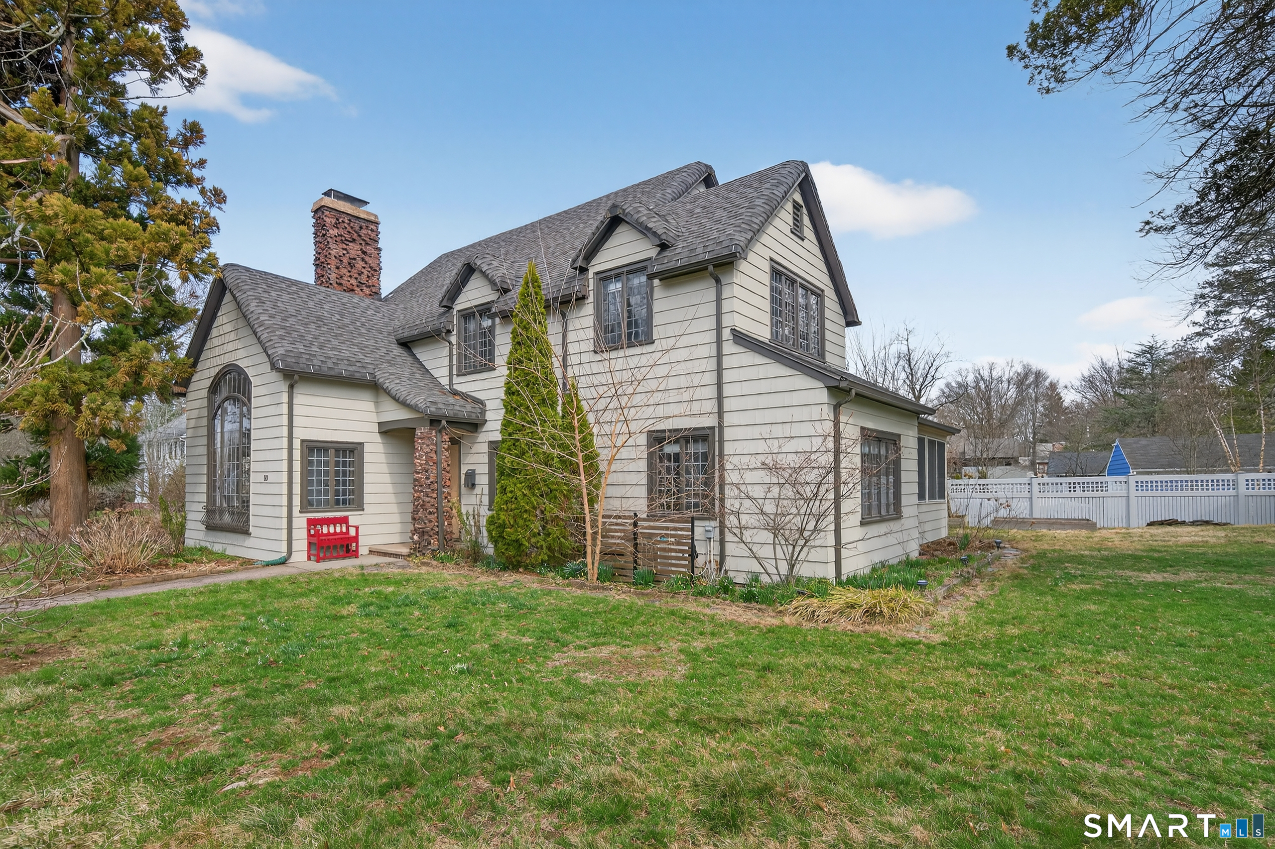 80 Santa Fe Avenue Hamden, CT 06517 - Photo 2 of 28 a front view of house with yard and green space