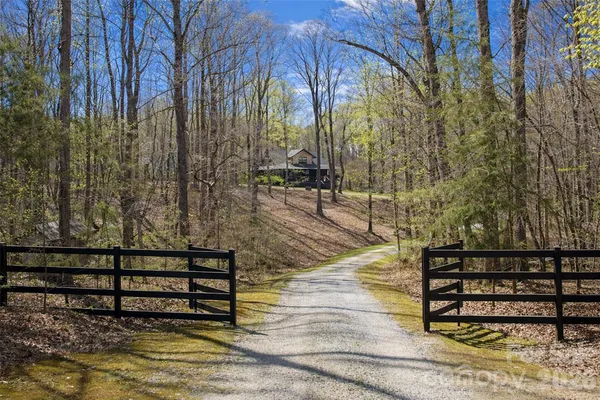 $750,000 | 5615 Lavon Avenue, Catawba, NC 28609