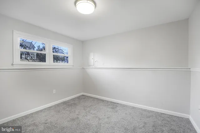 $2,750 | 22 Brown Circle, Fredericksburg, VA 22405