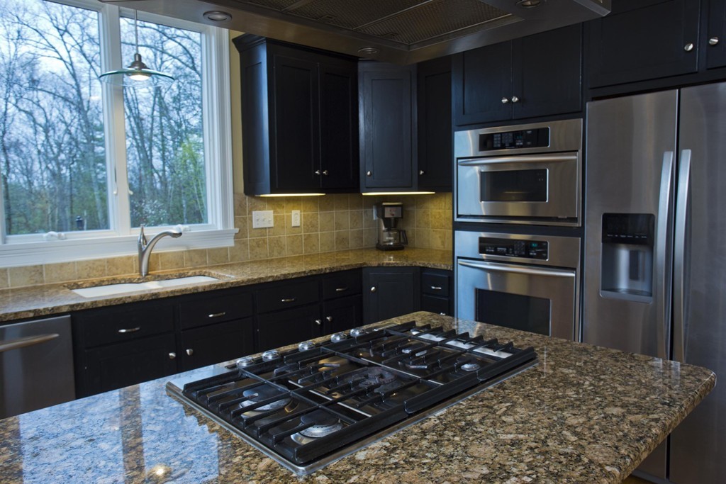 15 Danforth Farm Road Wilbraham, MA 01095 - Photo 12 of 30