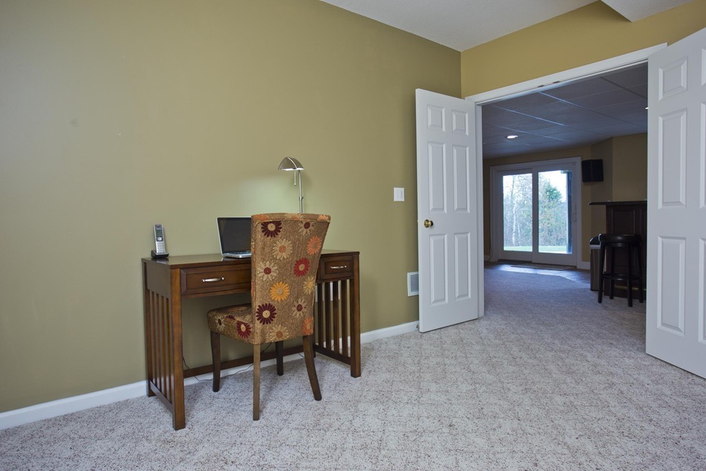 15 Danforth Farm Road Wilbraham, MA 01095 - Photo 22 of 30
