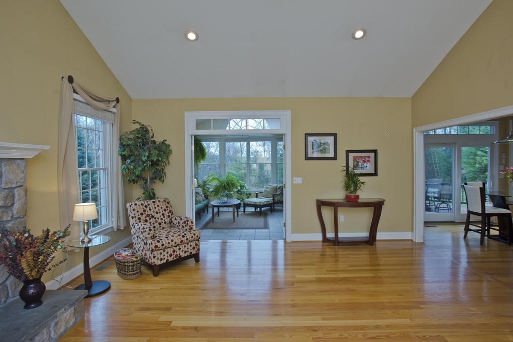 15 Danforth Farm Road Wilbraham, MA 01095 - Photo 5 of 30