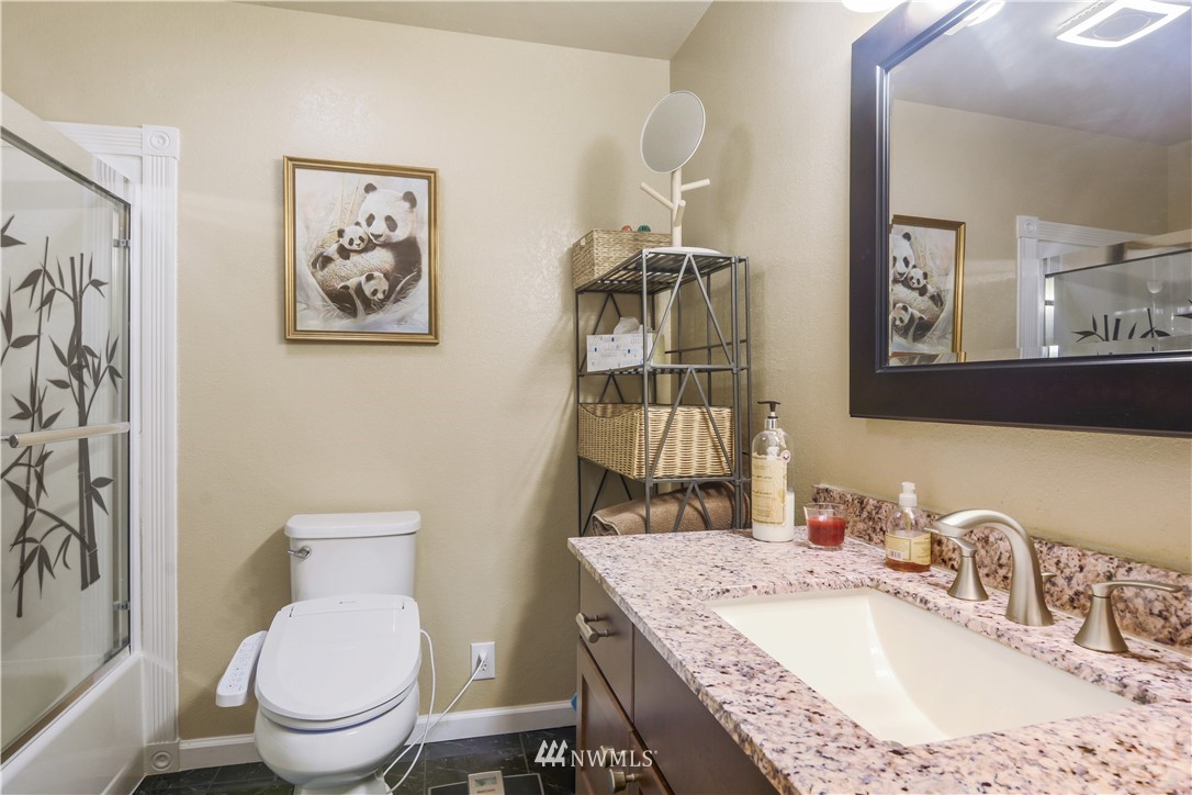 22508 Brier Road Brier, WA 98036 - Photo 15 of 25