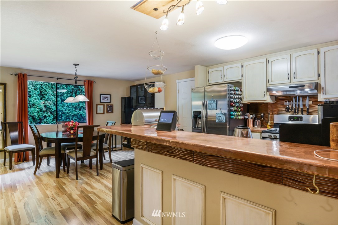 22508 Brier Road Brier, WA 98036 - Photo 6 of 25