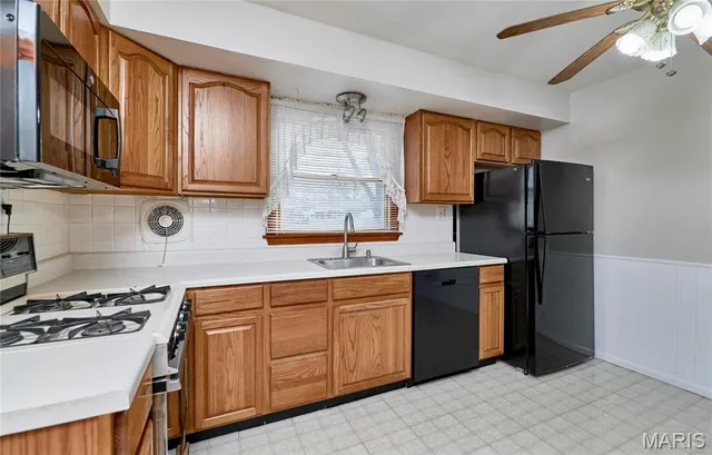 $1,400 | 300 South St Jacques Street, Florissant, MO 63031