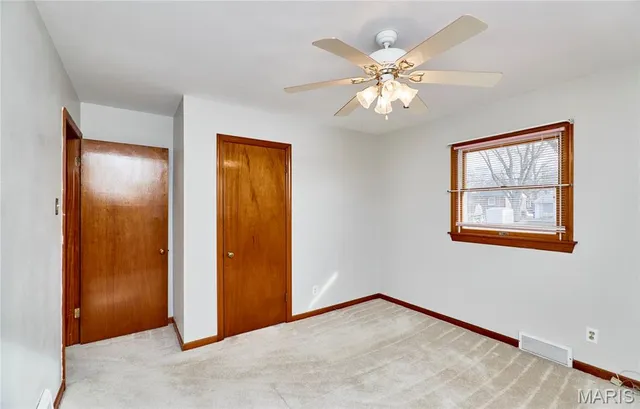 $1,400 | 300 South St Jacques Street, Florissant, MO 63031