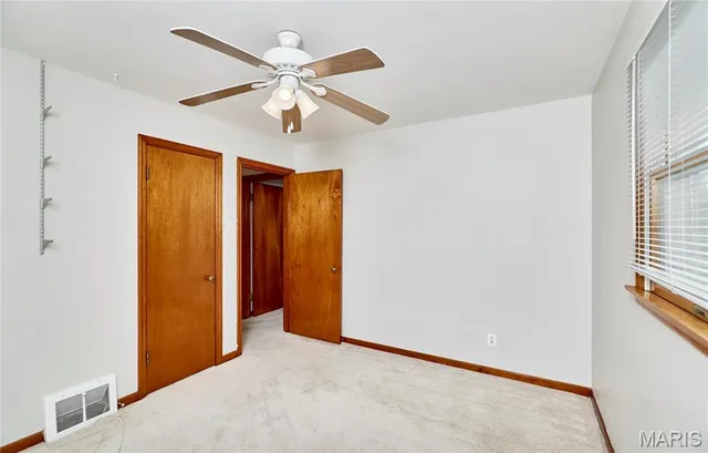 $1,400 | 300 South St Jacques Street, Florissant, MO 63031