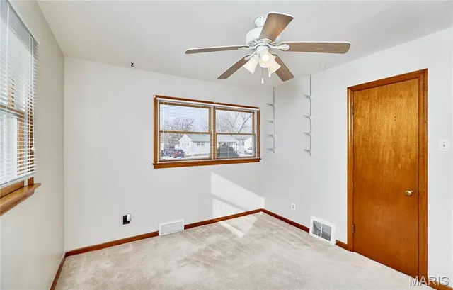 $1,400 | 300 South St Jacques Street, Florissant, MO 63031