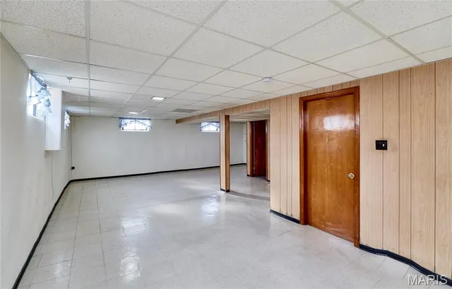 $1,400 | 300 South St Jacques Street, Florissant, MO 63031